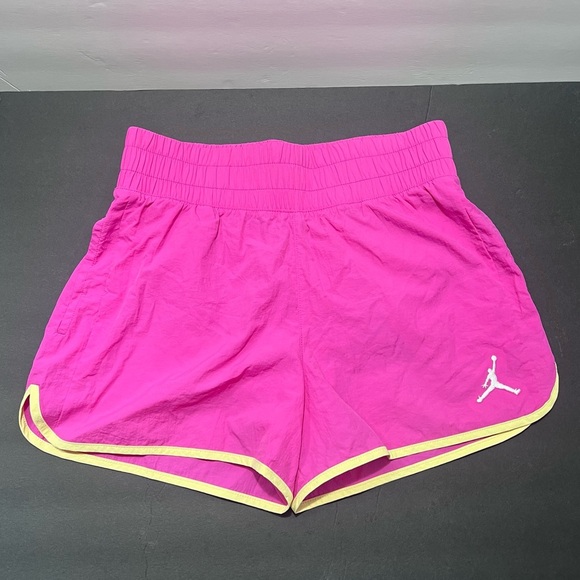 ****NWT*** Girls Jordan Shorts - Picture 1 of 5
